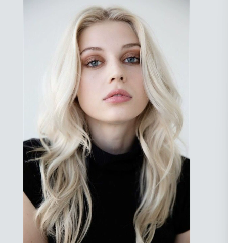 Long Curly Blonde Wig with Braid, Heat Resistant Synthetic Hair for Women, Cosplay, Party, Daily Wear